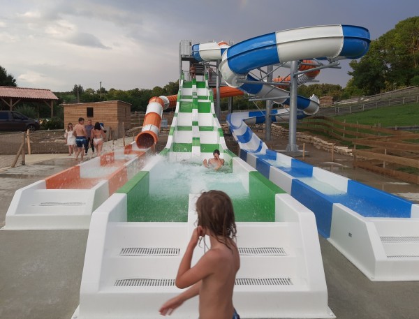 Toboggans aquatiques